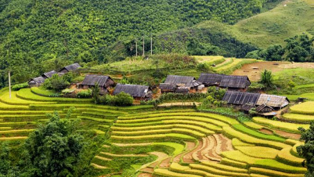 Lào Cai đang làm một khối lượng công việc khổng lồ: Chuyển toàn bộ trung tâm huyện Bát Xát về khu Sa Pa 2