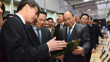 Thủ tướng Nguyễn Xuân Phúc coi điều gì là cơ hội để Việt Nam rút ngắn khoảng cách phát triển?