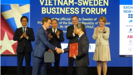 Việt Nam hợp tác với Thụy điển phát triển nhà máy thông minh