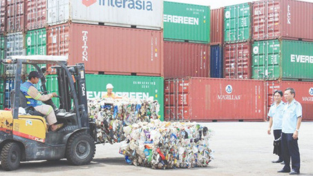 Hướng dẫn về điều kiện phế liệu nhập khẩu được dỡ xuống cảng