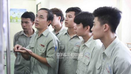 Tọa đàm: Phát triển nguồn nhân lực cho ngành công nghiệp hỗ trợ