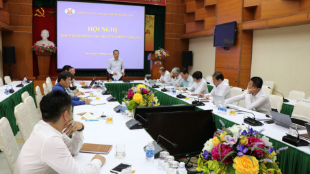 Kết quả sản xuất - kinh doanh tốt; đời sống, thu nhập của người lao động tăng cao chính là công cụ truyền thông hữu hiệu nhất