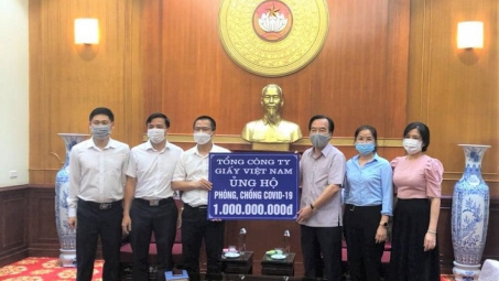 VINAPACO ủng hộ 1 tỷ đồng vào Quỹ phòng chống Covid - 19