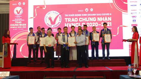 VPP Hồng Hà hơn 20 năm liên tục nhận danh hiệu Hàng Việt Nam chất lượng cao