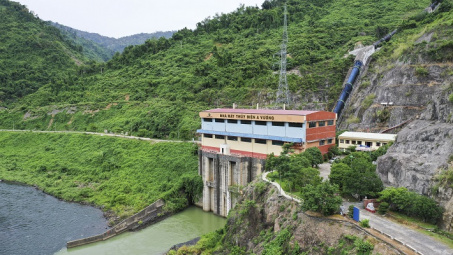 Thủy điện A Vương linh hoạt nhiều giải pháp vừa phát điện, cấp nước vừa phục vụ hạ du trong mùa khô