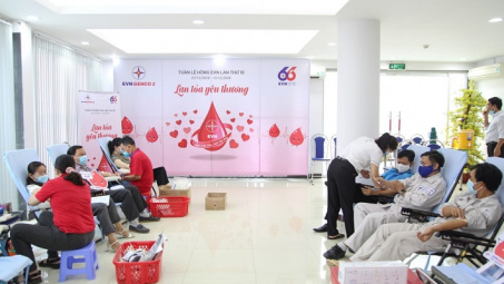 EVNGENCO 2 hưởng ứng tuần lễ hồng EVN lần VI
