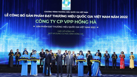 Văn phòng phẩm Hồng Hà tiếp tục nhận được danh hiệu Thương hiệu Quốc gia