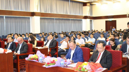 Cổ phiếu bất động sản sẽ khởi sắc trong năm 2019