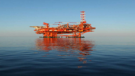 Giá dầu ổn định trong bối cảnh dự đoán OPEC cắt giảm sản lượng