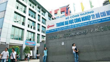 Ảnh hưởng đặc điểm tính cách đến chất lượng đời sống trong học tập sinh viên: Trường hợp sinh viên Trường Đại học Công nghiệp Thực phẩm TP. Hồ Chí Minh