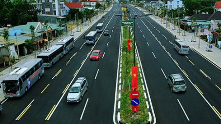 Mô hình kinh tế lượng không gian đánh giá tác động của vốn đầu tư giao thông đến tăng trưởng kinh tế khu vực Đồng bằng sông Hồng