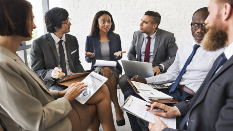 Sự ảnh hưởng của “thông tin” trong cuộc cách mạng công nghiệp 4.0 đối với quan hệ lao động