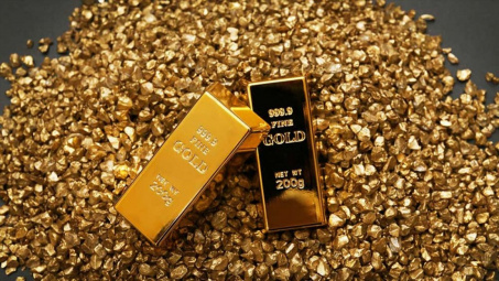Giá vàng hôm nay 29/11: Bán tháo dồn dập, vàng tụt giảm