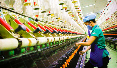 Sản xuất nguyên phụ liệu tiếp tục hút vốn đầu tư, dệt may Việt Nam kỳ vọng tăng trưởng xuất khẩu