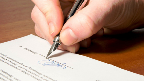 Bộ Công Thương hướng dẫn trong phối hợp về kiểm soát hợp đồng theo mẫu, điều kiện giao dịch chung