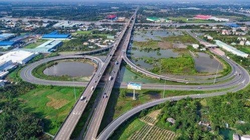 Tháo gỡ điểm nghẽn, khơi thông nguồn lực các công trình trọng điểm