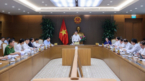 Thủ tướng: Đến 20/4, các bộ phải trình phương án cắt giảm thủ tục hành chính, điều kiện kinh doanh