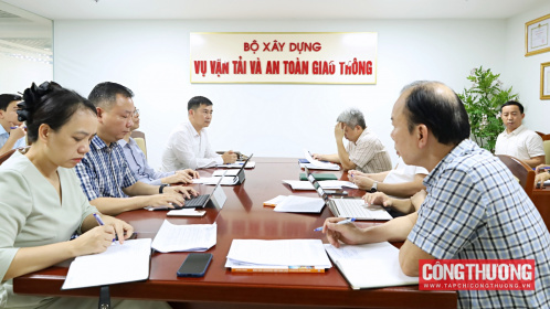 Triển khai Chiến lược phát triển dịch vụ logistics Việt Nam: Bộ Công Thương và Bộ Xây dựng phối hợp gắn kết hạ tầng giao thông với nhu cầu xuất nhập khẩu