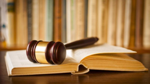 Tổng rà soát văn bản quy phạm pháp luật, hoàn thiện thể chế, khơi thông nguồn lực tăng trưởng