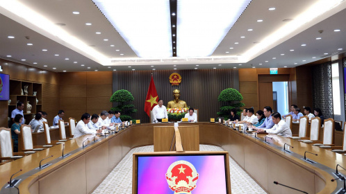 Khẩn trương hoàn thiện Nghị định triển khai cơ chế đặc thù về phát triển năng lượng giai đoạn 2026-2030