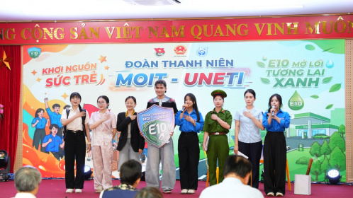 Đoàn Thanh niên MOIT - UNETI giành giải Nhất Cuộc thi “Tìm hiểu lợi ích của xăng E10”