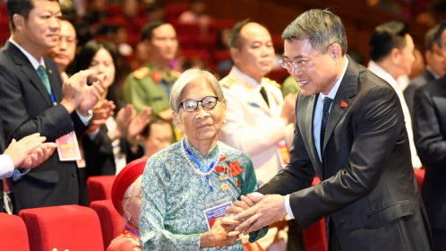 Thủ tướng Chính phủ phát động "Phong trào đẩy mạnh chăm lo người có công với cách mạng"
