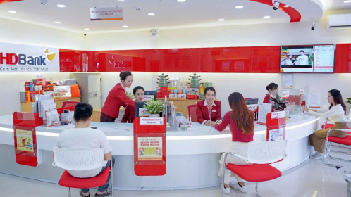 Lợi nhuận nửa đầu năm “bùng nổ”, Ngân hàng HDBank (HDB) dự kiến chia cổ tức 25%