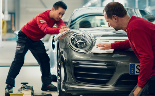 Porsche gia hạn bảo hành lên đến 15 năm
