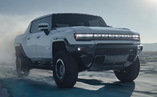 Hãng xe Hummer trở lại với kiểu dáng bán tải, công suất như siêu xe và chạy điện hoàn toàn