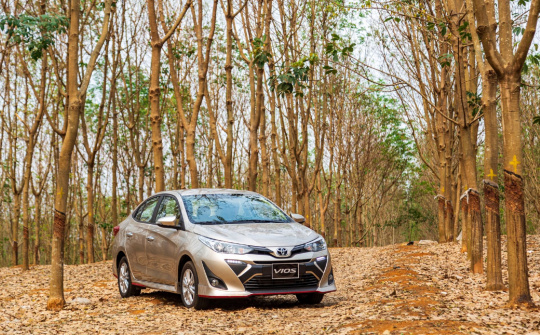 Top 10 xe bán chạy nhất thị trường Việt Nam tháng 10/2020