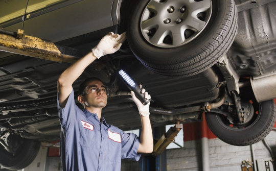 Những lưu ý khi bảo dưỡng lốp xe ô tô mà tài xế nào cũng cần biết