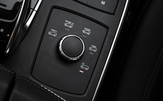 Những chế độ lái trên ô tô ít người biết