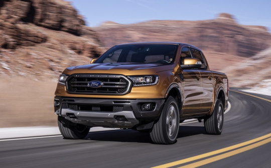 Quy định cần biết về xe bán tải khi tham gia giao thông