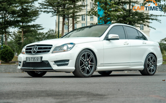 Hàng hiếm Mercedes-Benz C 300 AMG Plus đời 2014 được rao bán, số kilomet vận hành như mới "rốt-đa"