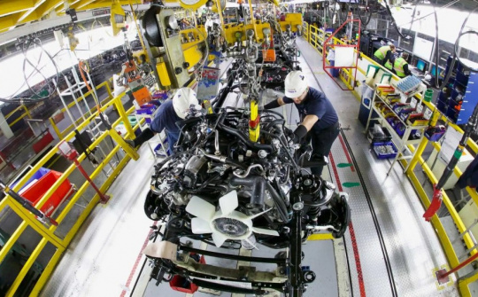 Hãng ô tô nào sản xuất nhiều xe nhất mỗi phút?