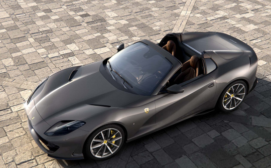 Ferrari dành 2 giải thưởng của Top Gear trong năm 2020