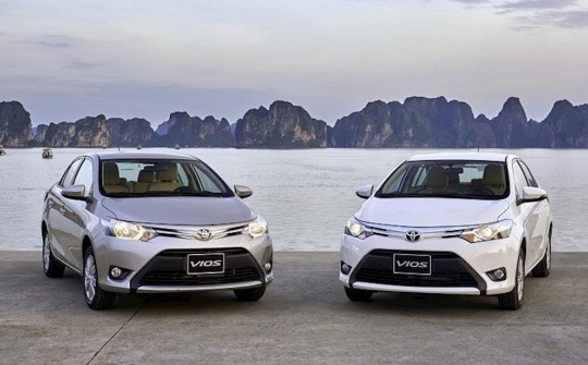 Vì sao lái xe chạy dịch vụ ưa chuộng xe số sàn?