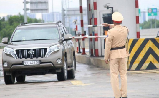 CSGT được dừng xe tại những điểm nào trên cao tốc từ 5/8?