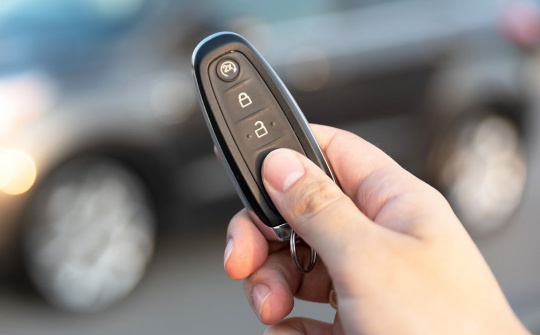 Chìa khóa thông minh ô tô có những tiện ích gì?