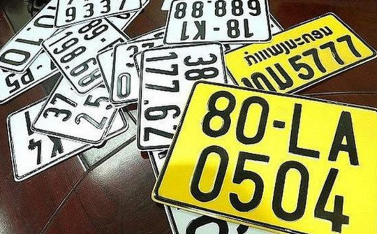 Thủ tục cấp đổi xe kinh doanh vận tải từ biển trắng sang màu vàng ra sao?