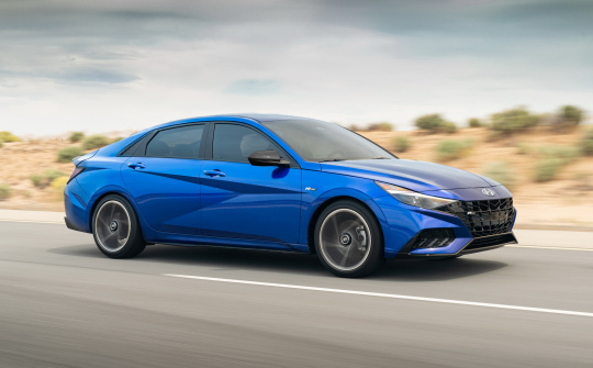 Hyundai Elantra N Line 2021 ra mắt: nâng cấp ngoại thất và trang bị