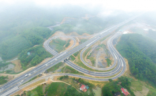Sớm giải phóng xong mặt bằng đường nối Lai Châu với cao tốc Nội Bài - Lào Cai