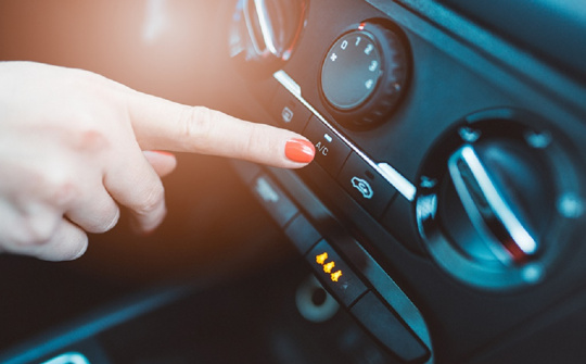 Sự khác nhau giữa chế độ lấy gió trong và lấy gió ngoài trên ô tô