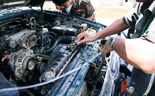 Mẹo xử lý nhanh hiện tượng cầu chì ô tô đứt giữa đường