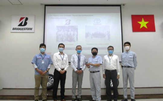 Bridgestone Việt Nam 3 năm liên tiếp nhận giải thưởng của Toyota