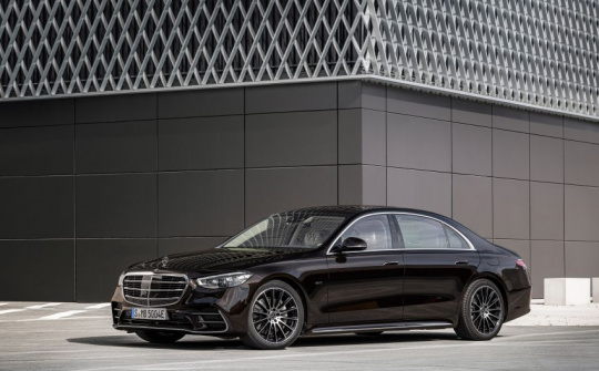 Cuối cùng, Mercedes S-Class 2021 cũng hé lộ giá bán