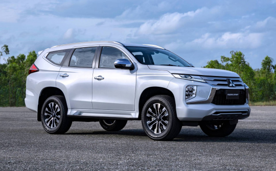 Mitsubishi Pajero Sport 2020 chốt ngày về nước, phân khúc SUV 7 chỗ ngày càng sôi động