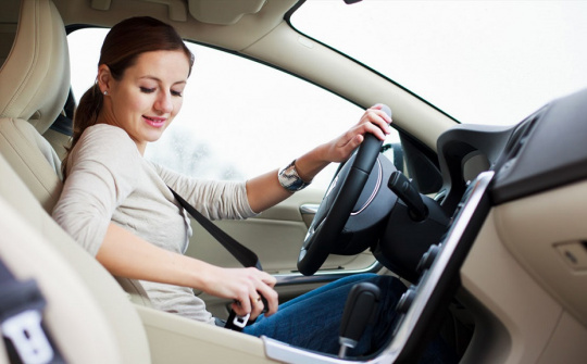 Những nguyên tắc cần nhớ trước khi khởi động ô tô dành cho lái mới