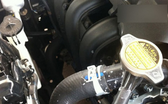 Hư hỏng thường gặp ở hệ thống két nước trên xe ô tô