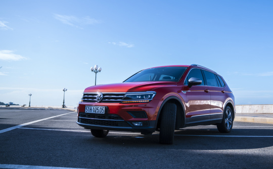 Tháng Ngâu, Volkswagen ưu đãi mua xe Tiguan Allspace và Passat gần 200 triệu đồng